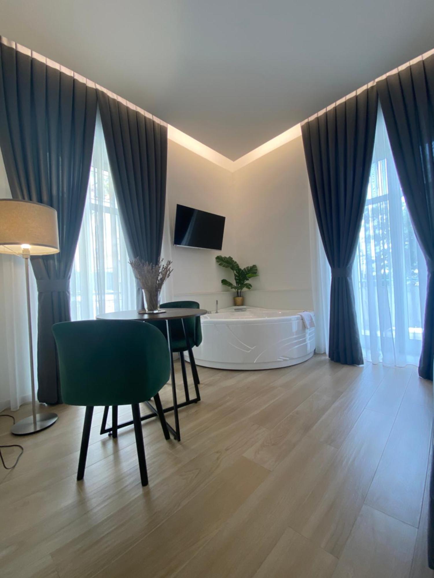 Gualtieri B&B - Luxury Rooms San Giorgio a Cremano Extérieur photo